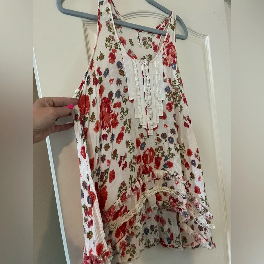 Free People Floral Sleeveless Hi-Low Blouse Summer Women’s Size Medium - Picture 9 of 15
